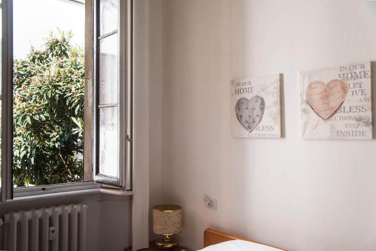 Peaceful Court Apartment In Shopping District Milano Exterior foto