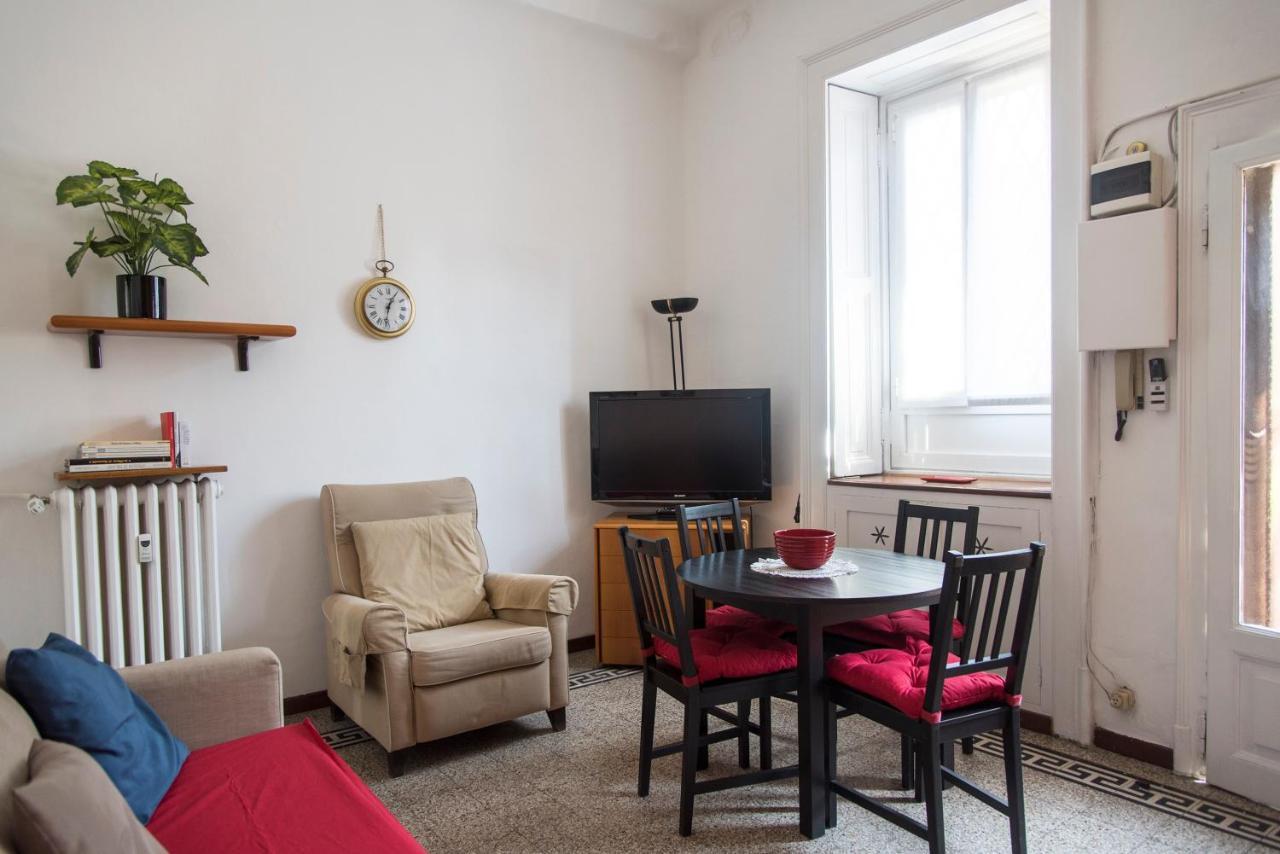 Peaceful Court Apartment In Shopping District Milano Exterior foto
