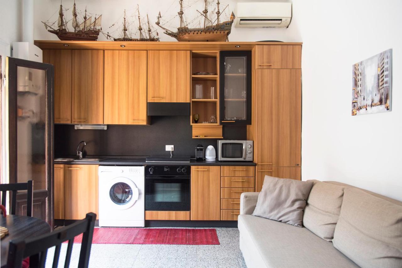 Peaceful Court Apartment In Shopping District Milano Exterior foto
